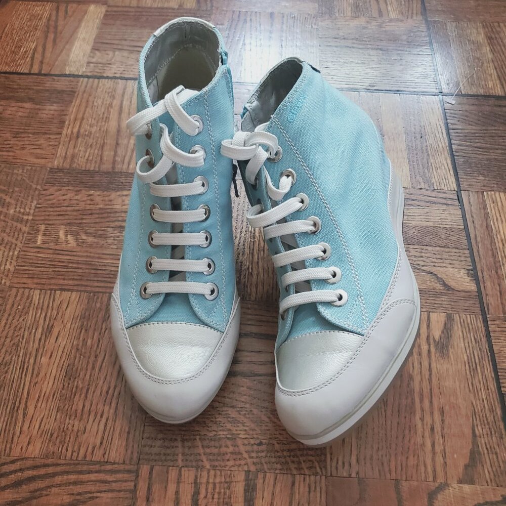 Vintage Geox (From Europe) Limited Edition Retro Hi-top Wedge Trainers